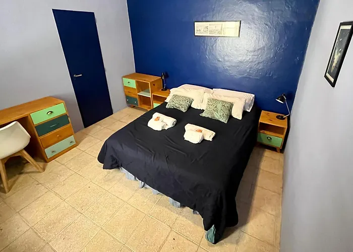 Sabatico Travelers Hostel & Guesthouse